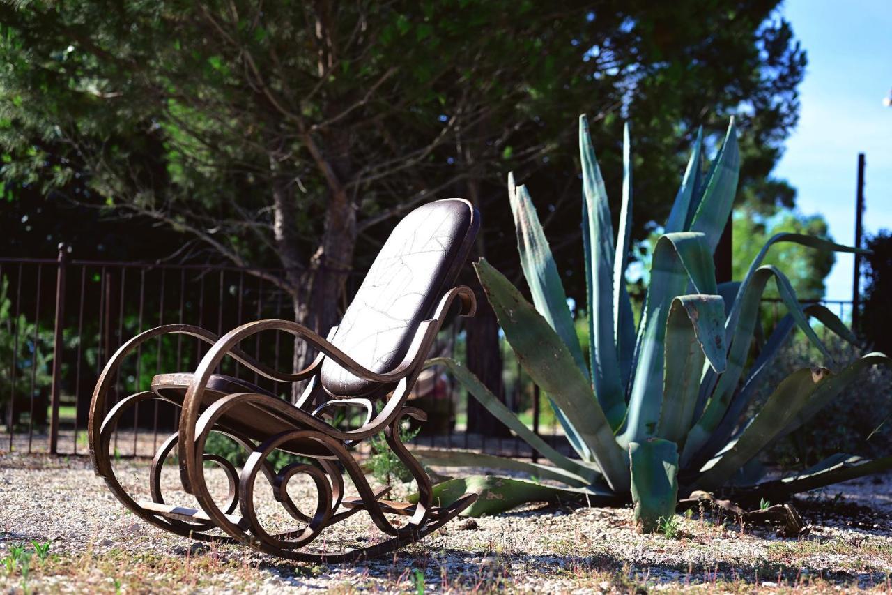 Maison Tara Verte Au Mas Montredon Arles Dış mekan fotoğraf