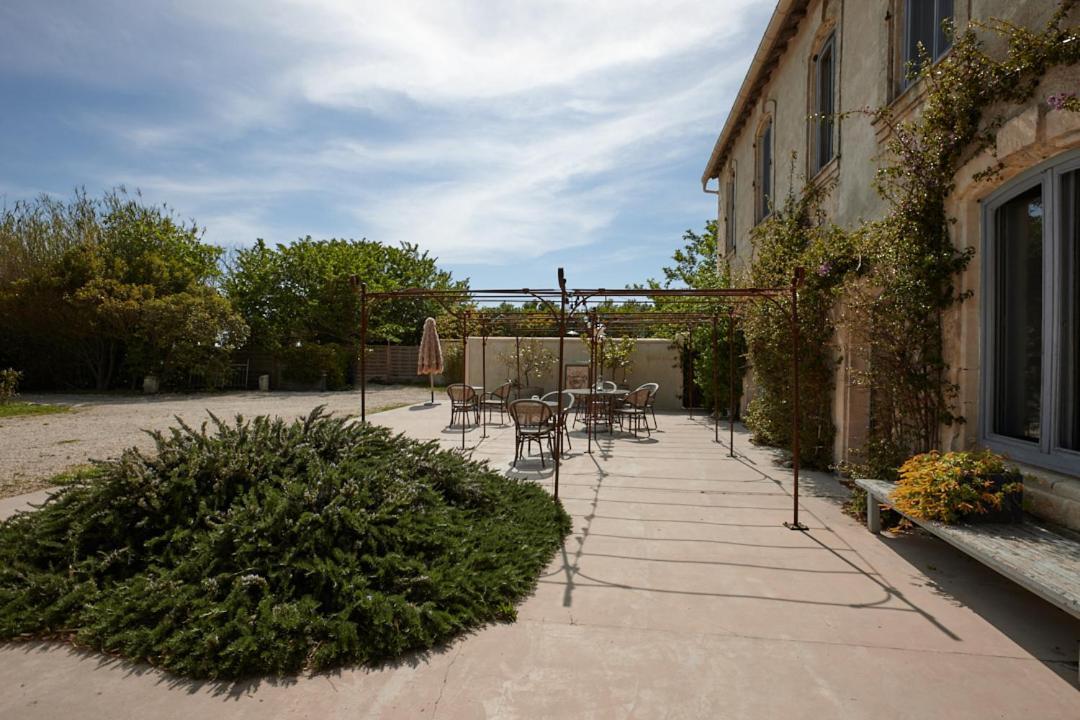 Maison Tara Verte Au Mas Montredon Arles Dış mekan fotoğraf